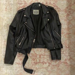 LEVIS LEATHER JACKET - SOZE L